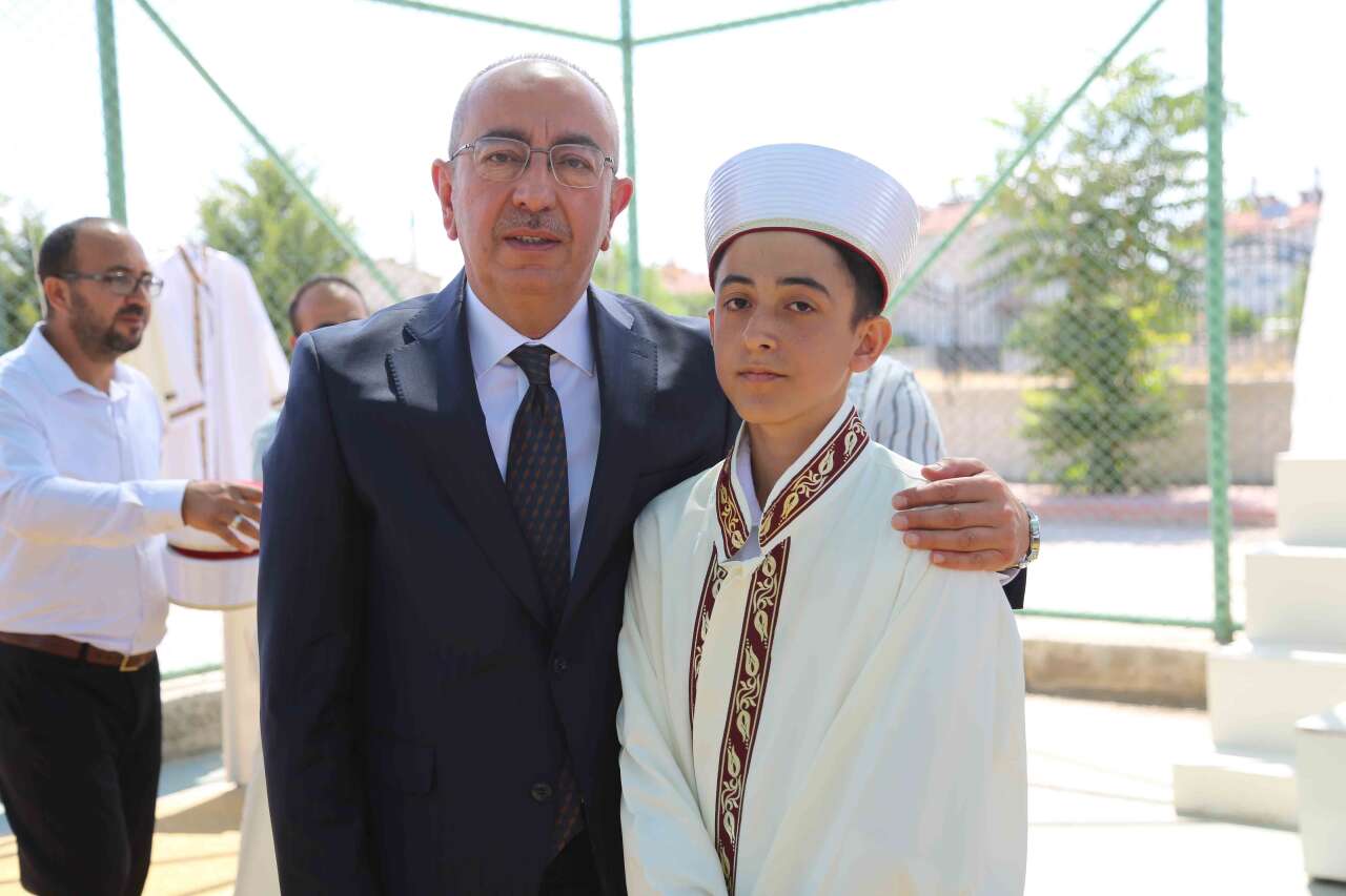 Konya’da hafızlık gururu! 17 öğrenci icazet heyecanı yaşadı 9